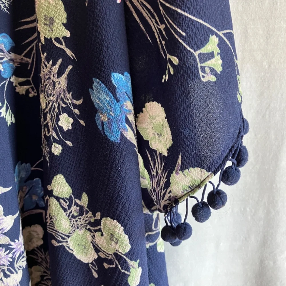 Navy floral kimono with trim - Picture 2 of 3